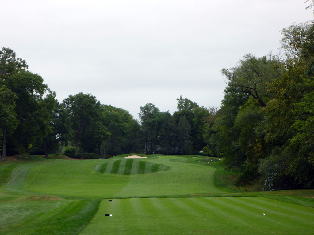 8th Hole at Quaker Ridge Golf Club (359 Yard Par 4)